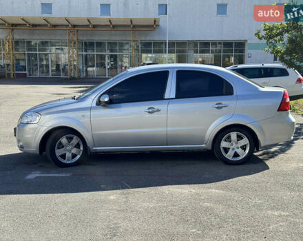 Серый Шевроле Авео, объемом двигателя 1.5 л и пробегом 153 тыс. км за 3900 $, фото 4 на Automoto.ua