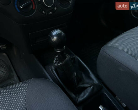 Серый Шевроле Авео, объемом двигателя 1.5 л и пробегом 270 тыс. км за 4400 $, фото 22 на Automoto.ua