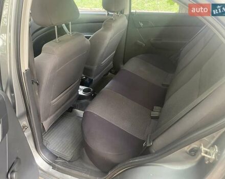 Серый Шевроле Авео, объемом двигателя 1.5 л и пробегом 186 тыс. км за 4000 $, фото 13 на Automoto.ua