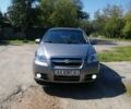 Серый Шевроле Авео, объемом двигателя 1.5 л и пробегом 220 тыс. км за 3700 $, фото 1 на Automoto.ua