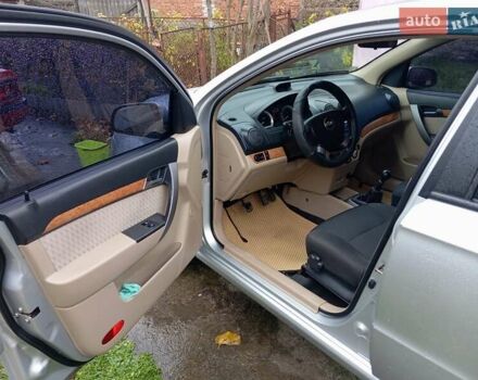 Серый Шевроле Авео, объемом двигателя 1.6 л и пробегом 223 тыс. км за 4200 $, фото 8 на Automoto.ua