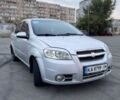 Сірий Шевроле Авео, об'ємом двигуна 1.6 л та пробігом 287 тис. км за 5000 $, фото 1 на Automoto.ua