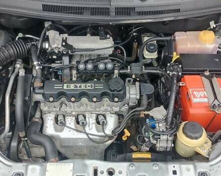 Серый Шевроле Авео, объемом двигателя 1.5 л и пробегом 244 тыс. км за 4500 $, фото 22 на Automoto.ua