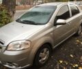 Серый Шевроле Авео, объемом двигателя 1.6 л и пробегом 196 тыс. км за 3999 $, фото 1 на Automoto.ua