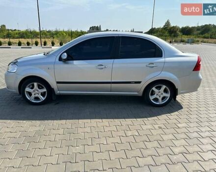 Серый Шевроле Авео, объемом двигателя 1.6 л и пробегом 184 тыс. км за 4700 $, фото 6 на Automoto.ua
