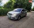 Серый Шевроле Авео, объемом двигателя 1.5 л и пробегом 300 тыс. км за 2599 $, фото 1 на Automoto.ua