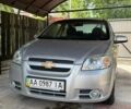 Серый Шевроле Авео, объемом двигателя 1.6 л и пробегом 194 тыс. км за 4300 $, фото 1 на Automoto.ua