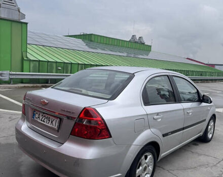 Сірий Шевроле Авео, об'ємом двигуна 1.6 л та пробігом 268 тис. км за 4000 $, фото 3 на Automoto.ua