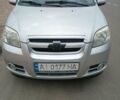 Серый Шевроле Авео, объемом двигателя 1.6 л и пробегом 380 тыс. км за 3680 $, фото 1 на Automoto.ua