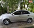 Серый Шевроле Авео, объемом двигателя 1.5 л и пробегом 210 тыс. км за 4800 $, фото 1 на Automoto.ua