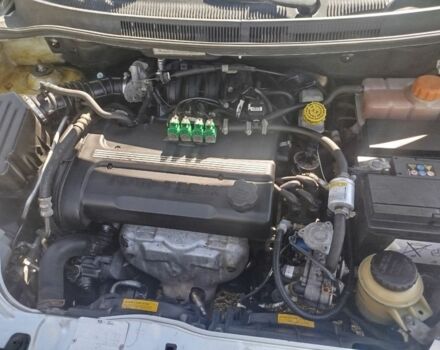 Сірий Шевроле Авео, об'ємом двигуна 0 л та пробігом 140 тис. км за 4200 $, фото 7 на Automoto.ua