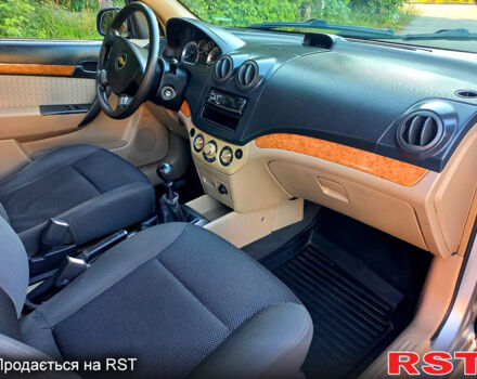 Серый Шевроле Авео, объемом двигателя 1.6 л и пробегом 211 тыс. км за 4750 $, фото 10 на Automoto.ua