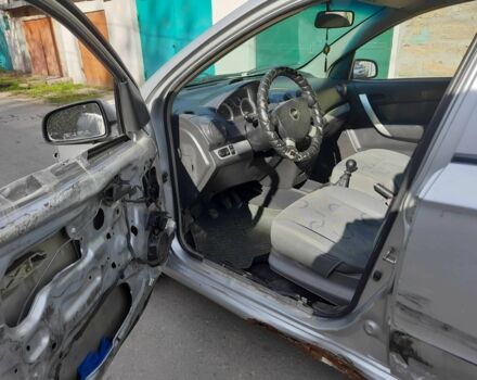 Сірий Шевроле Авео, об'ємом двигуна 1.5 л та пробігом 60 тис. км за 1600 $, фото 10 на Automoto.ua