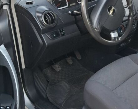 Серый Шевроле Авео, объемом двигателя 1.2 л и пробегом 200 тыс. км за 3500 $, фото 1 на Automoto.ua