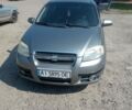 Серый Шевроле Авео, объемом двигателя 1.5 л и пробегом 210 тыс. км за 4000 $, фото 1 на Automoto.ua