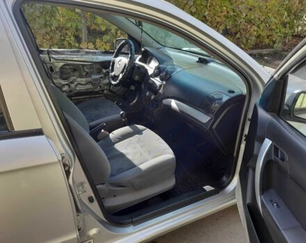 Сірий Шевроле Авео, об'ємом двигуна 1.5 л та пробігом 60 тис. км за 1600 $, фото 7 на Automoto.ua