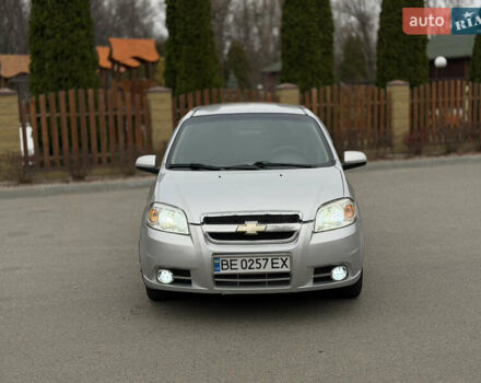 Серый Шевроле Авео, объемом двигателя 1.6 л и пробегом 240 тыс. км за 3200 $, фото 1 на Automoto.ua