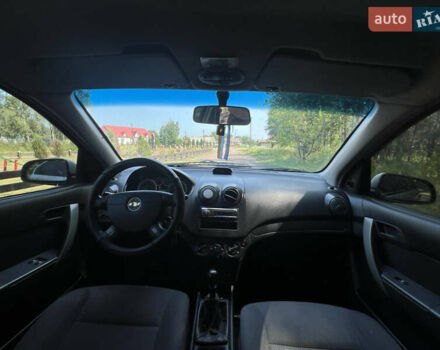 Сірий Шевроле Авео, об'ємом двигуна 1.5 л та пробігом 380 тис. км за 3200 $, фото 13 на Automoto.ua