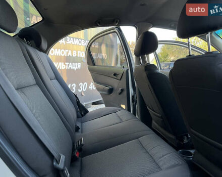 Серый Шевроле Авео, объемом двигателя 1.5 л и пробегом 270 тыс. км за 4400 $, фото 16 на Automoto.ua