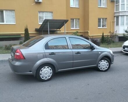 Серый Шевроле Авео, объемом двигателя 1.5 л и пробегом 288 тыс. км за 4100 $, фото 6 на Automoto.ua