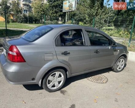 Серый Шевроле Авео, объемом двигателя 1.5 л и пробегом 186 тыс. км за 4000 $, фото 1 на Automoto.ua