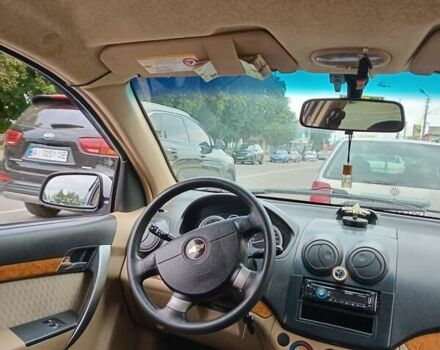 Серый Шевроле Авео, объемом двигателя 1.6 л и пробегом 380 тыс. км за 3680 $, фото 1 на Automoto.ua