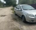 Серый Шевроле Авео, объемом двигателя 1.5 л и пробегом 275 тыс. км за 2599 $, фото 1 на Automoto.ua