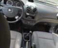 Сірий Шевроле Авео, об'ємом двигуна 1.5 л та пробігом 254 тис. км за 3900 $, фото 3 на Automoto.ua