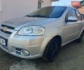 Серый Шевроле Авео, объемом двигателя 1.6 л и пробегом 200 тыс. км за 3750 $, фото 1 на Automoto.ua