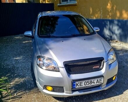 Серый Шевроле Авео, объемом двигателя 1.5 л и пробегом 190 тыс. км за 5000 $, фото 1 на Automoto.ua