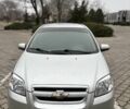 Серый Шевроле Авео, объемом двигателя 1.6 л и пробегом 176 тыс. км за 4600 $, фото 1 на Automoto.ua