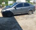 Серый Шевроле Авео, объемом двигателя 1.6 л и пробегом 250 тыс. км за 3207 $, фото 1 на Automoto.ua