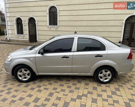 Серый Шевроле Авео, объемом двигателя 1.5 л и пробегом 280 тыс. км за 2750 $, фото 6 на Automoto.ua