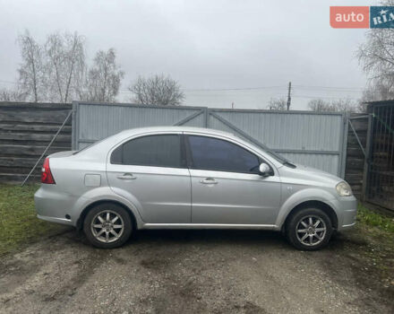 Серый Шевроле Авео, объемом двигателя 1.6 л и пробегом 270 тыс. км за 2999 $, фото 2 на Automoto.ua