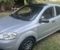 Серый Шевроле Авео, объемом двигателя 1.5 л и пробегом 144 тыс. км за 3198 $, фото 1 на Automoto.ua