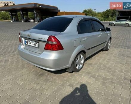 Серый Шевроле Авео, объемом двигателя 1.6 л и пробегом 184 тыс. км за 4700 $, фото 2 на Automoto.ua