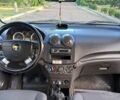 Серый Шевроле Авео, объемом двигателя 1.5 л и пробегом 312 тыс. км за 2750 $, фото 11 на Automoto.ua