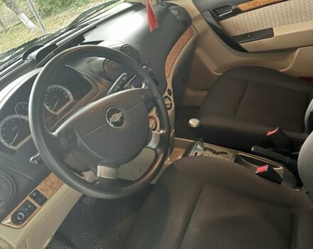 Серый Шевроле Авео, объемом двигателя 1.6 л и пробегом 192 тыс. км за 4000 $, фото 3 на Automoto.ua