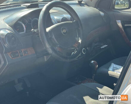 Серый Шевроле Авео, объемом двигателя 1.5 л и пробегом 150 тыс. км за 5600 $, фото 7 на Automoto.ua