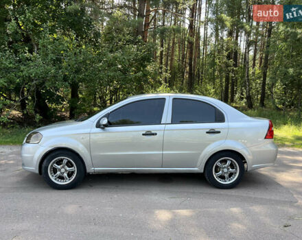 Сірий Шевроле Авео, об'ємом двигуна 1.5 л та пробігом 380 тис. км за 3200 $, фото 3 на Automoto.ua
