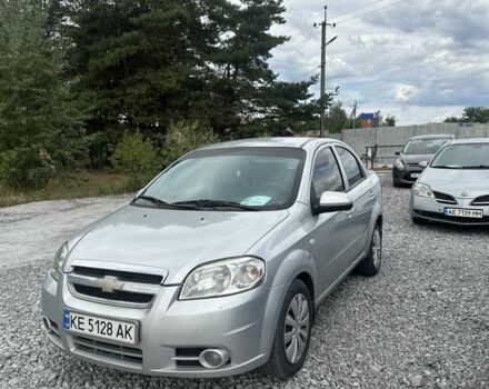 Сірий Шевроле Авео, об'ємом двигуна 1.6 л та пробігом 200 тис. км за 3700 $, фото 2 на Automoto.ua