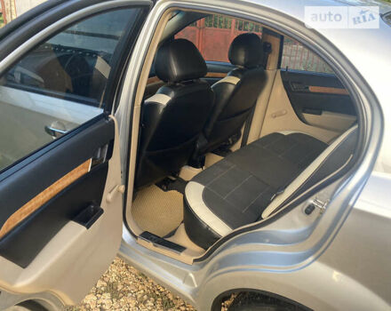 Серый Шевроле Авео, объемом двигателя 1.6 л и пробегом 128 тыс. км за 4900 $, фото 9 на Automoto.ua