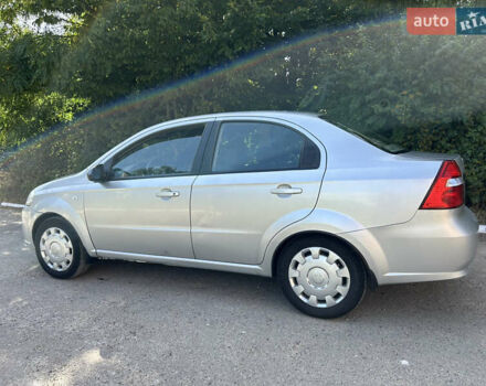 Серый Шевроле Авео, объемом двигателя 1.6 л и пробегом 260 тыс. км за 2499 $, фото 6 на Automoto.ua