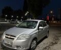 Серый Шевроле Авео, объемом двигателя 1.6 л и пробегом 225 тыс. км за 3817 $, фото 1 на Automoto.ua
