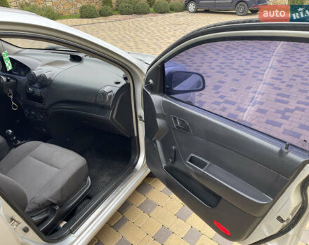 Серый Шевроле Авео, объемом двигателя 1.5 л и пробегом 280 тыс. км за 2750 $, фото 12 на Automoto.ua