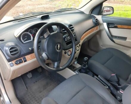 Серый Шевроле Авео, объемом двигателя 1.6 л и пробегом 170 тыс. км за 5500 $, фото 2 на Automoto.ua