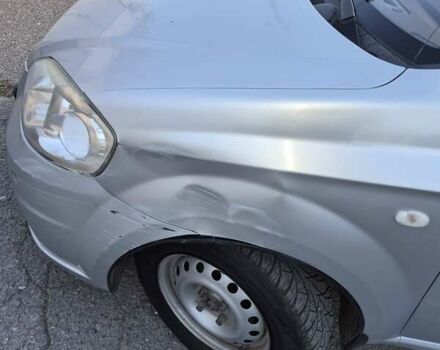 Сірий Шевроле Авео, об'ємом двигуна 1.5 л та пробігом 230 тис. км за 2700 $, фото 5 на Automoto.ua