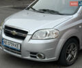 Серый Шевроле Авео, объемом двигателя 1.6 л и пробегом 198 тыс. км за 3700 $, фото 2 на Automoto.ua