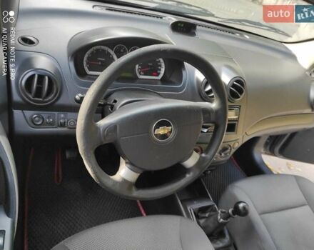Сірий Шевроле Авео, об'ємом двигуна 1.5 л та пробігом 254 тис. км за 3900 $, фото 2 на Automoto.ua