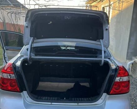 Серый Шевроле Авео, объемом двигателя 0 л и пробегом 197 тыс. км за 3800 $, фото 2 на Automoto.ua